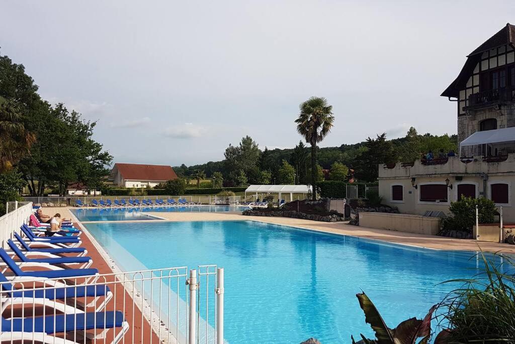 Mon Chalet En Ariege Avec Piscine Daumazan-sur-Arize Esterno foto